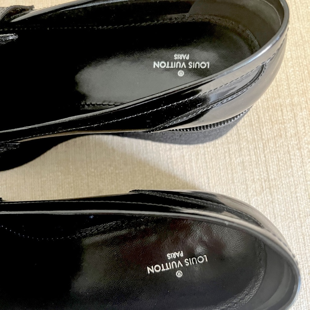 Louis Vuitton Black Patent Leather
Graduate Platform Loafers Size40 - Picture 4 of 4